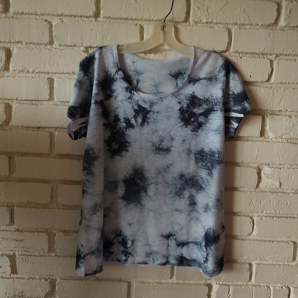 Essentials Milano tee shirt